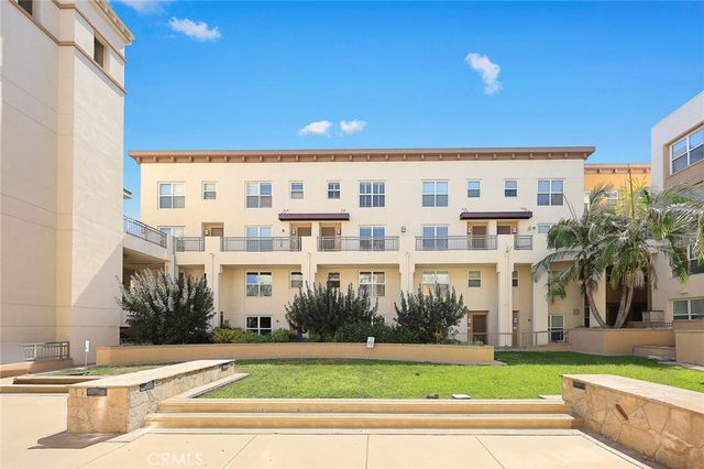 83 E Commonwealth 3C, Alhambra, CA 91801