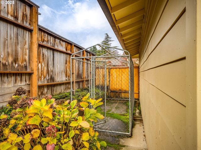6015 Se ALDER HILL Loop, Milwaukie, OR 97267