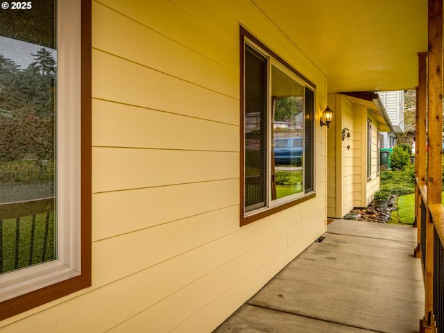 6015 Se ALDER HILL Loop, Milwaukie, OR 97267