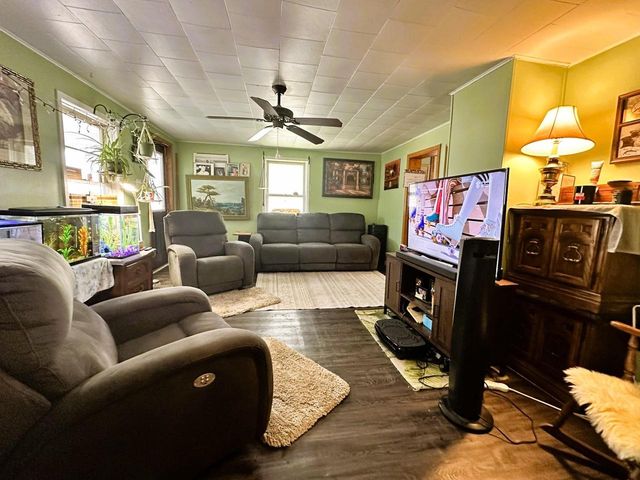 154 N LINCOLN AVENUE, Fond Du Lac, WI 54935