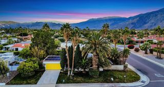 1385 E Via Escuela, Palm Springs, CA 92262