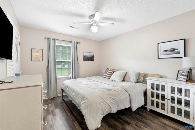 240 Dee Ann Road, Trinity, AL 35673