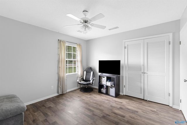 240 Dee Ann Road, Trinity, AL 35673