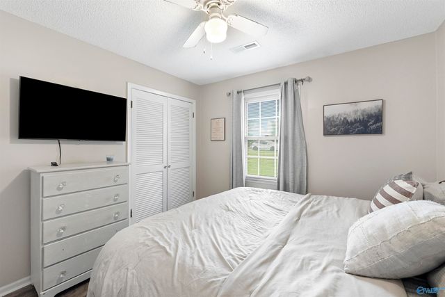 240 Dee Ann Road, Trinity, AL 35673