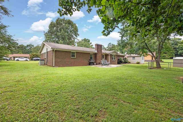 240 Dee Ann Road, Trinity, AL 35673