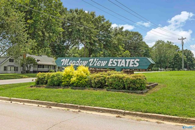 240 Dee Ann Road, Trinity, AL 35673