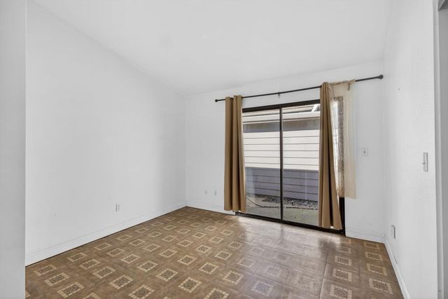 8112 Red Sherry Ln, Fair Oaks, CA 95628