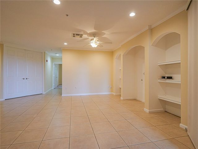 5045 Fairways Circle D101, Vero Beach, FL 32967