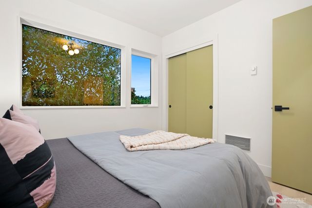 5051 35th Avenue SW, Seattle, WA 98126