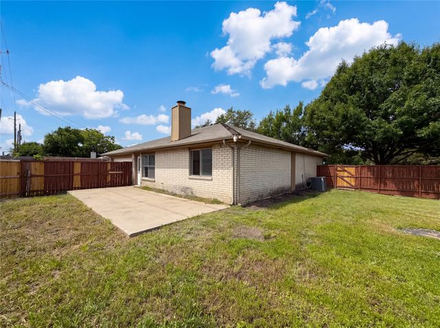 5410 Vagas Drive, Rowlett, TX 75088