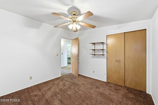 4668 S Green Valley Drive, Salt Lake City, UT 84107