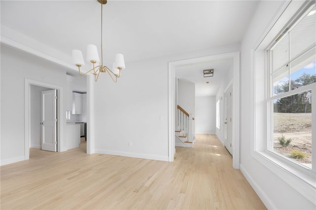 350 Nooseneck Hill Road, Richmond, RI 02812