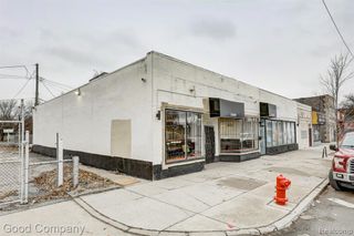 21559 Grand River Avenue, Detroit, MI 48219