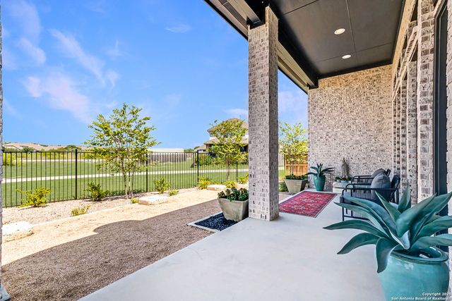 1820 durham, Bulverde, TX 78163