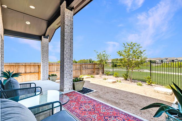 1820 durham, Bulverde, TX 78163