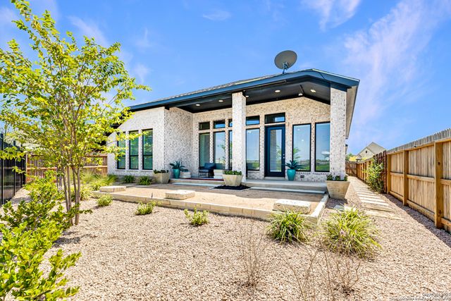1820 durham, Bulverde, TX 78163