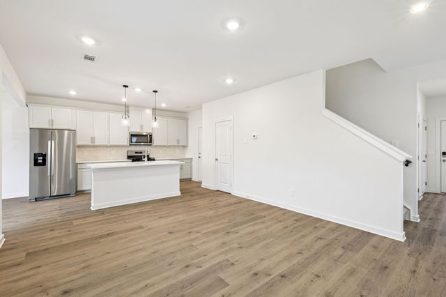 1520 Bear Branch Trace, Columbia, TN 38401