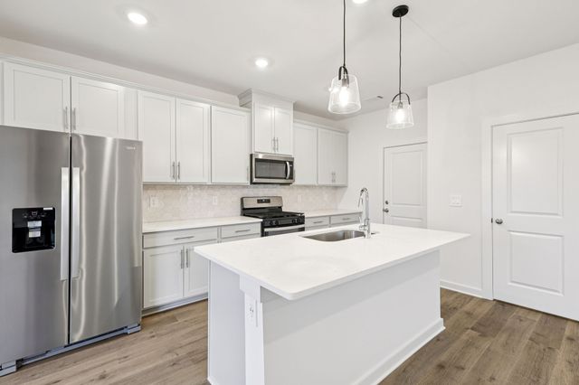 1520 Bear Branch Trace, Columbia, TN 38401