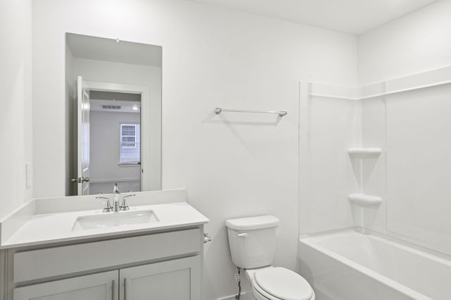 1520 Bear Branch Trace, Columbia, TN 38401