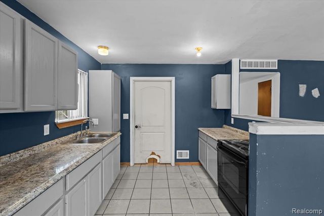 5952 Banner Street, Taylor, MI 48180