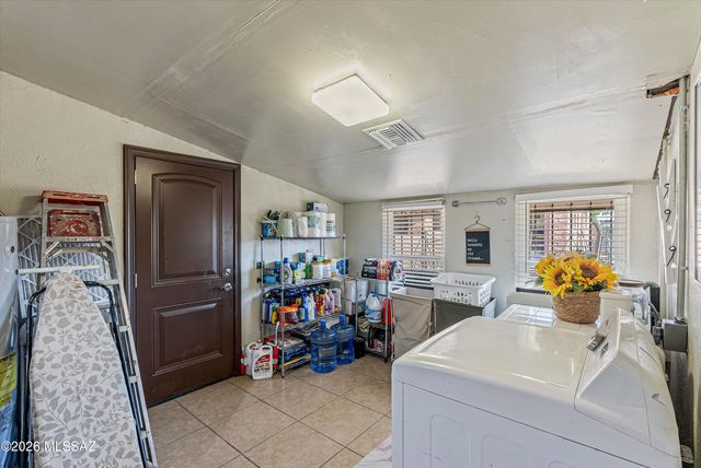 433 W Nevada Street, Tucson, AZ 85706