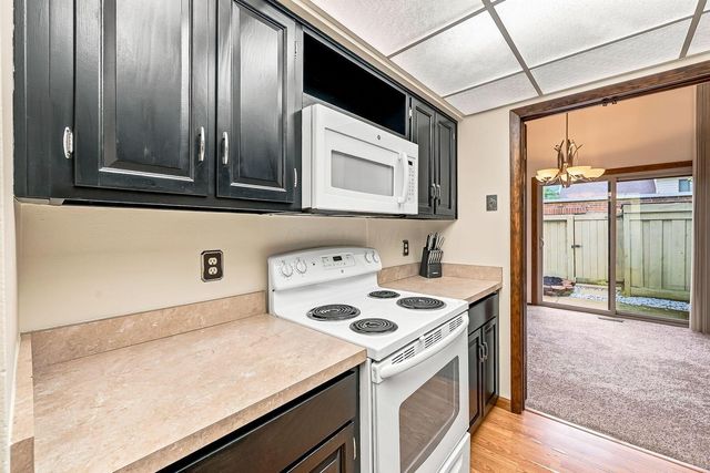 1314 Coronado Boulevard W, 11-3, Reynoldsburg, OH 43068