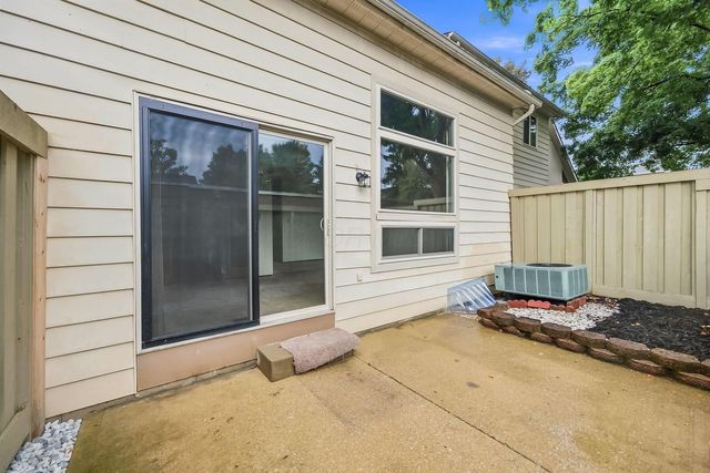 1314 Coronado Boulevard W, 11-3, Reynoldsburg, OH 43068