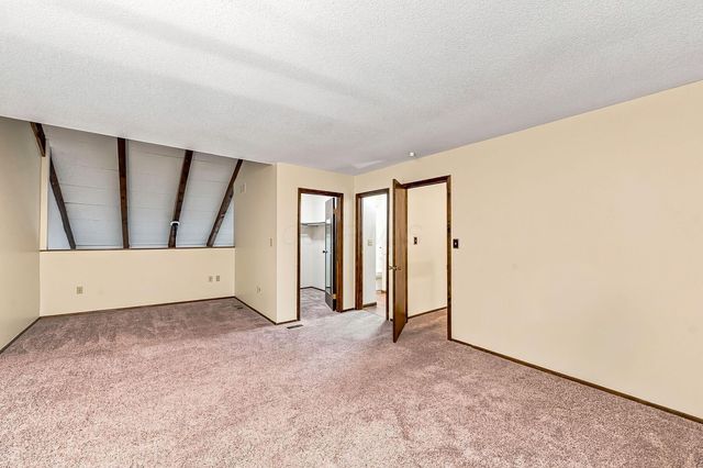 1314 Coronado Boulevard W, 11-3, Reynoldsburg, OH 43068