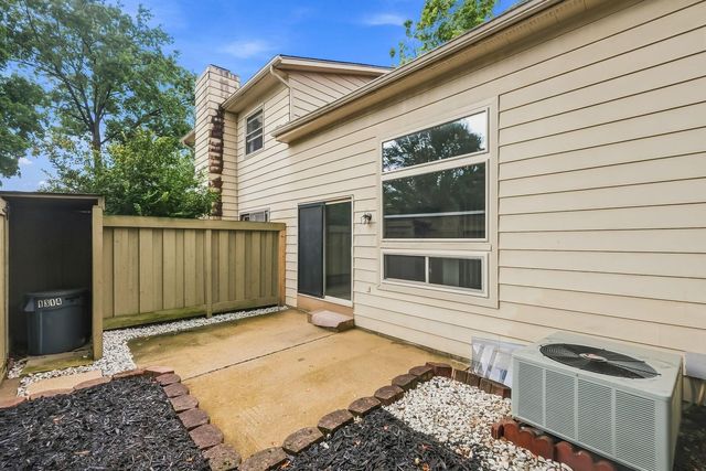 1314 Coronado Boulevard W, 11-3, Reynoldsburg, OH 43068