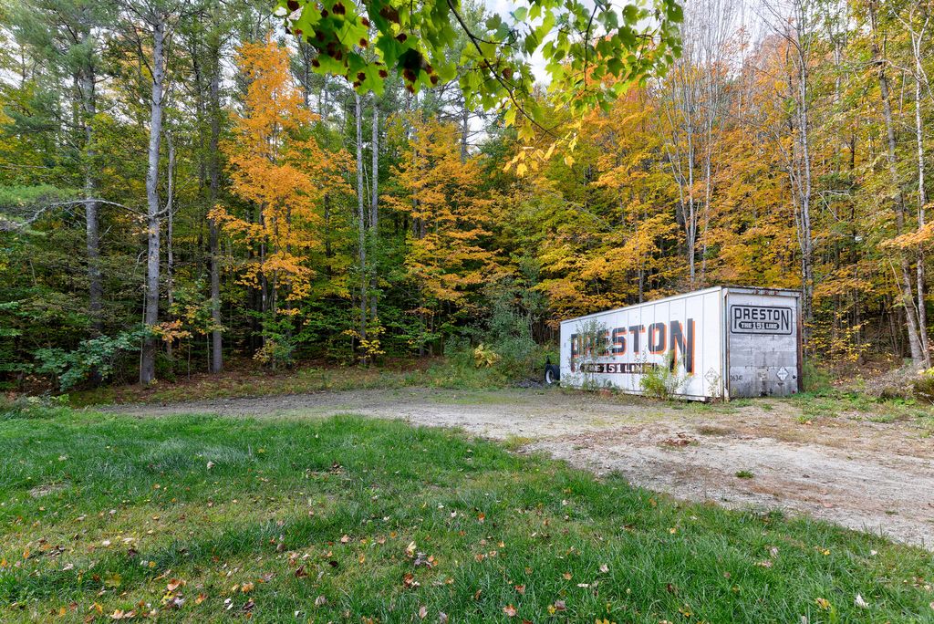 24 Fairview Avenue, Gray, ME 04039 — photo 5