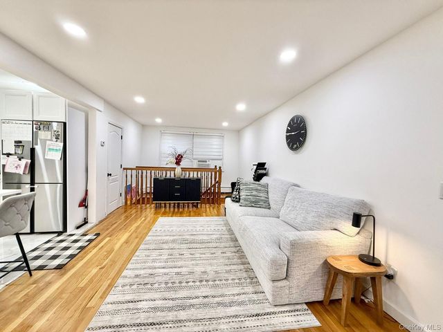 170 Kearsing Parkway A, Monsey, NY 10952