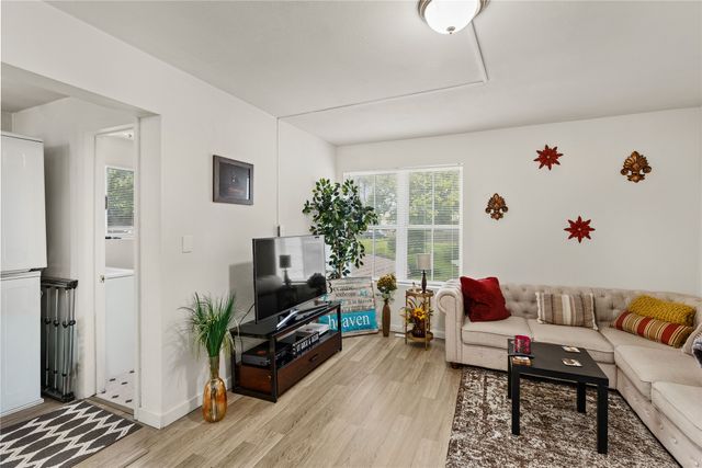 215 E Ninth Street, Madrid, IA 50156