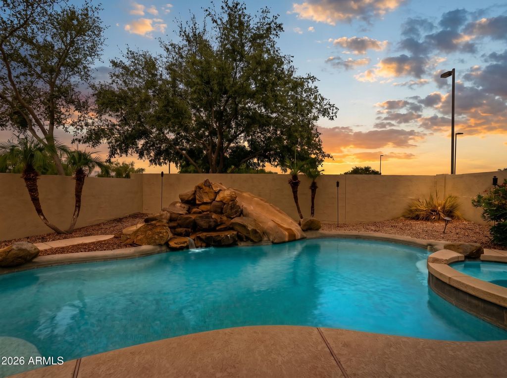 6280 S SINOVA Court, Gilbert, AZ 85298 — photo 2