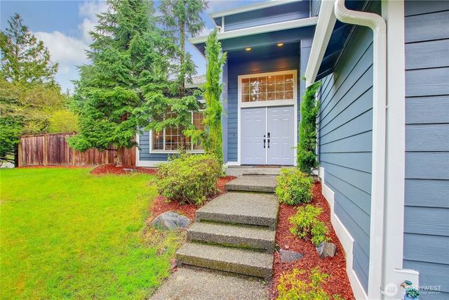 8220 121st Avenue SE, Newcastle, WA 98056