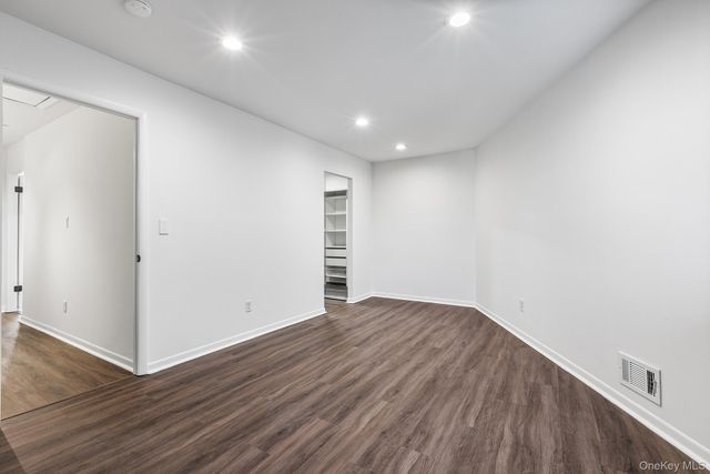 25 Barker Street 406, Mount Kisco, NY 10549