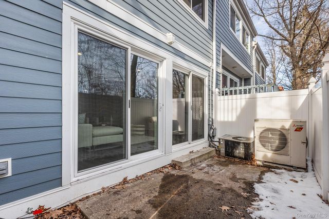 25 Barker Street 406, Mount Kisco, NY 10549