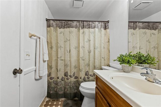 685 Hidden Valley Road, Gates, NY 14624