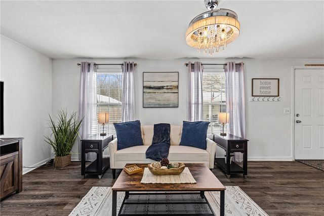 685 Hidden Valley Road, Gates, NY 14624