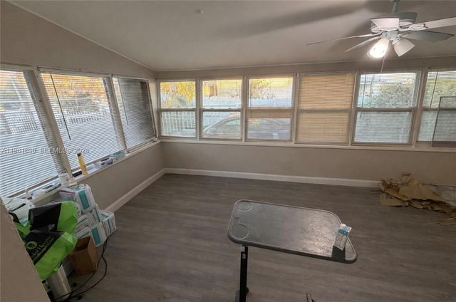 354 NE 173rd St, North Miami Beach, FL 33162