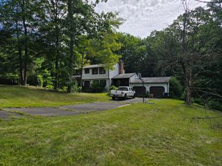 50 Woodhaven Drive, Burlington, CT 06013