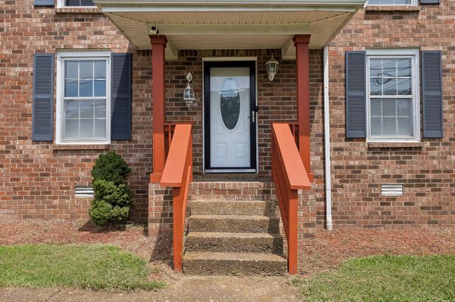 4905 Pebble Creek Dr, Antioch, TN 37013