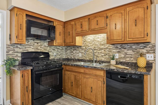 4905 Pebble Creek Dr, Antioch, TN 37013