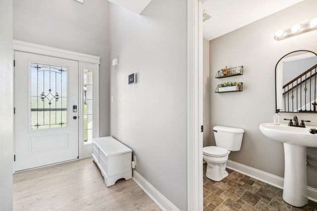 472 Mirren Cir, Clarksville, TN 37042