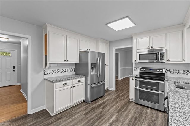 136 Tuckahoe TRCE, Yorktown, VA 23693