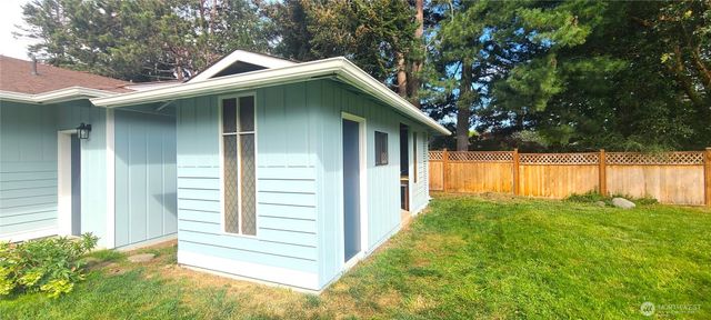 243 Dungeness Meadows, Sequim, WA 98382