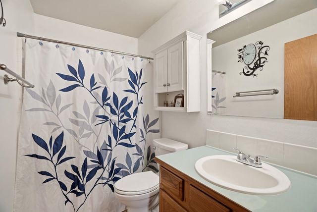 310 E Trevor St, Colbert, WA 99005