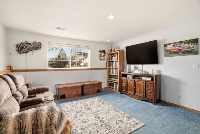 310 E Trevor St, Colbert, WA 99005