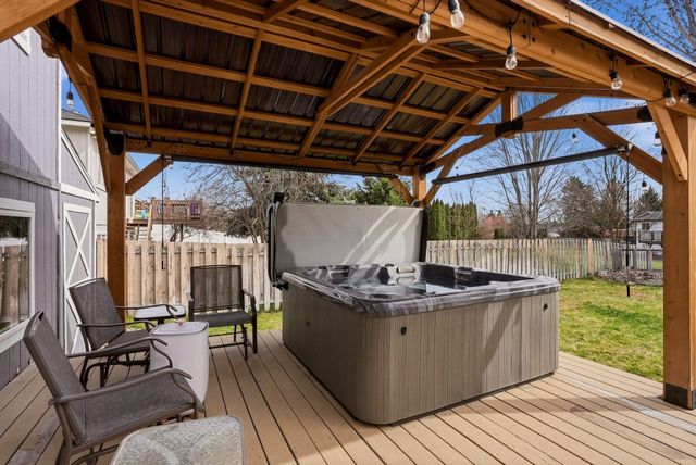 310 E Trevor St, Colbert, WA 99005