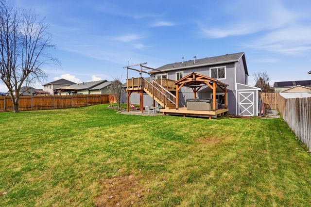 310 E Trevor St, Colbert, WA 99005