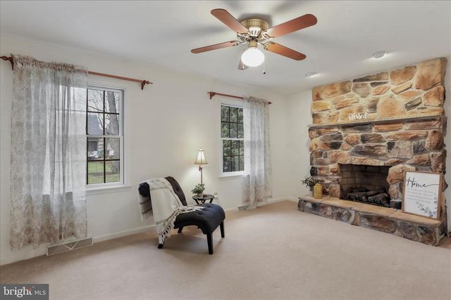 7010 FAIRWAY OAKS, Fayetteville, PA 17222